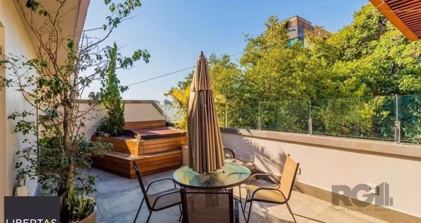 Excelente cobertura de 182m² com 3 dormitórios e 2 vagas.