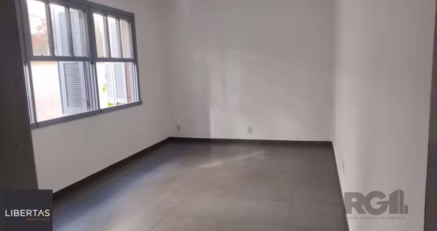 Apartamento térreo jk no miolo do Menino Deus!