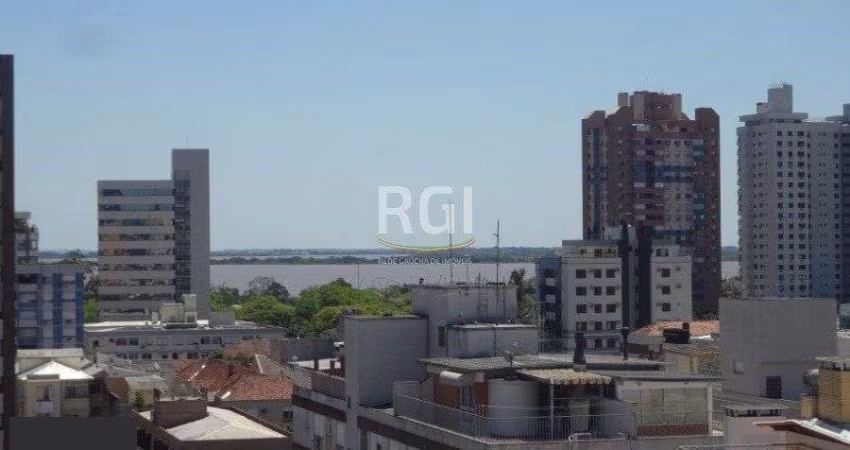 Cobertura para Venda - 267m², 3 dormitórios, sendo 1 suites, 2 vagas - Menino Deus