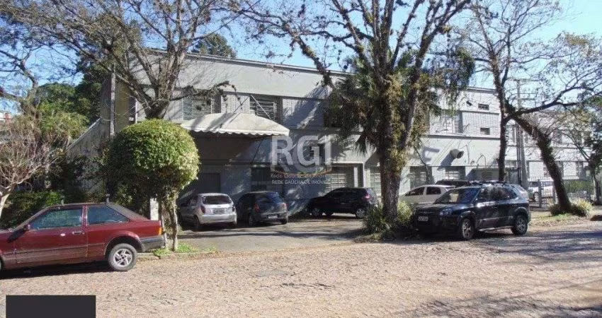 Depósito/Pavilhão para Venda - 2000m², 0 dormitórios, Teresópolis