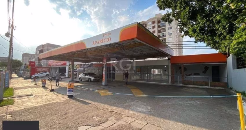 Loja para Venda - 1400m², 0 dormitórios, 15 vagas - Glória
