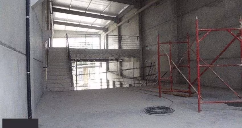 Loja para Venda - 449m², 0 dormitórios, Glória