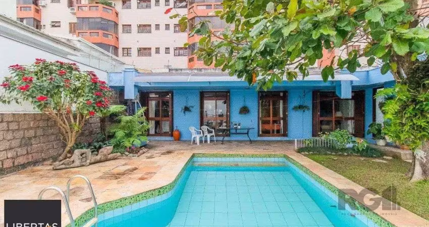 Casa para venda - 400m², 3 dormitórios, sendo 1 suites, 4 vagas - menino deus