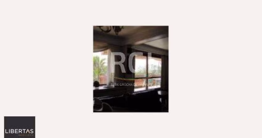 Casa para Venda - 800m², 4 dormitórios, sendo 3 suites, 6 vagas - Vila Conceição