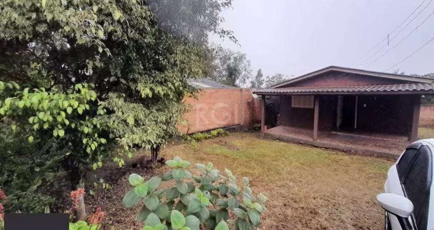 Casa para Venda com2 dormitórios e 2 vagas no bairro Belém Novo