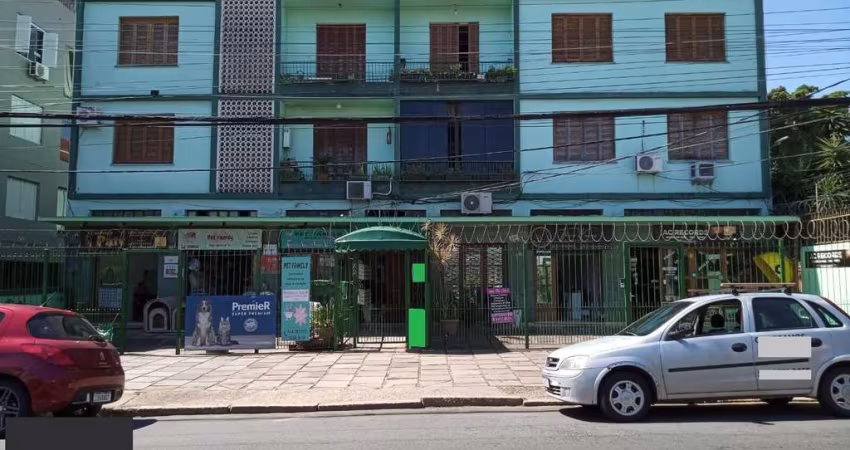 Apartamento um dormitório térreo com terraço lateral
