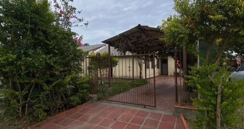 Ótima casa no bairro restinga de 4 dormitórios