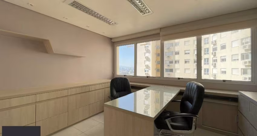 Excelente Sala Comercial com box na Bento/Partenon