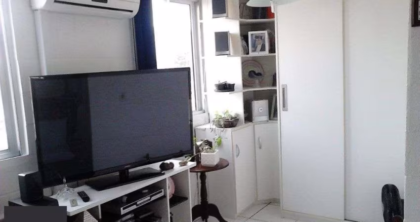 Apartamento para Venda - 36m², 2 dormitórios, 1 vaga - Vila Nova