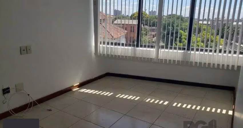 Sala comercial à venda na Avenida Benjamin Constant, 1130, São João, Porto Alegre