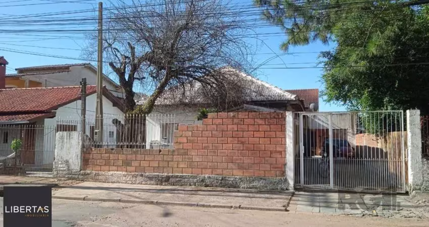 Casa 3 dormitórios, vagas de garagem, bairro vila cachoeirinha