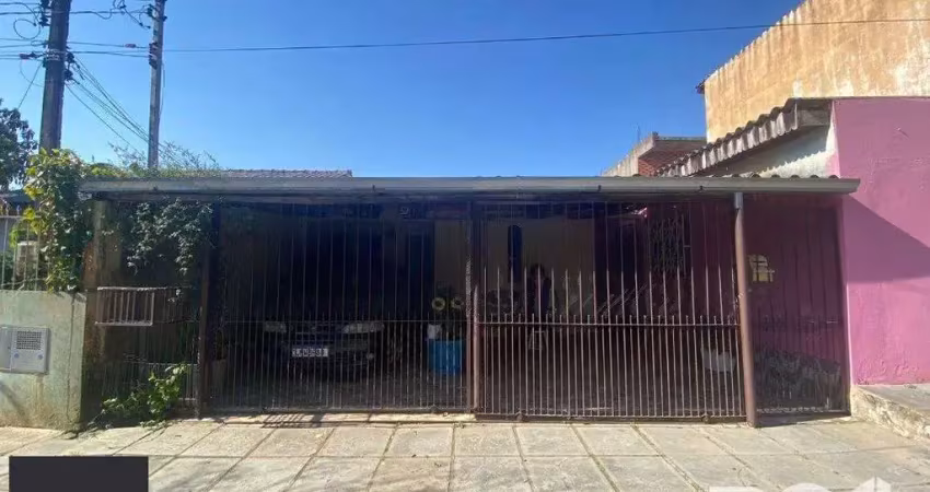 Casa com 3 quartos à venda na Beco G, 333, Restinga, Porto Alegre