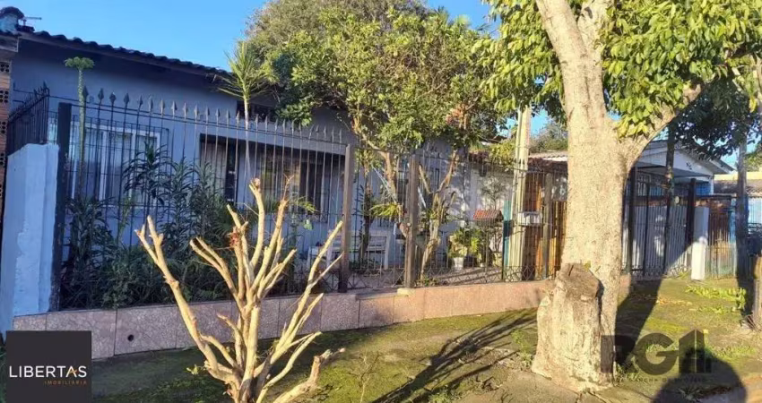 Casa 2 dormitórios, 1 suíte, vaga de garagem, bairro nova cachoeirinha