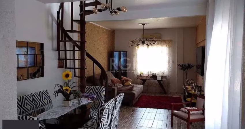 Casa para Venda - 156m², 2 dormitórios, sendo 1 suites, 2 vagas - Passo Do Feijó
