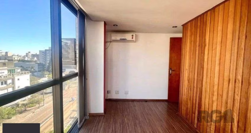 Vende-se bela sala comercial no Menino Deus - 29m²