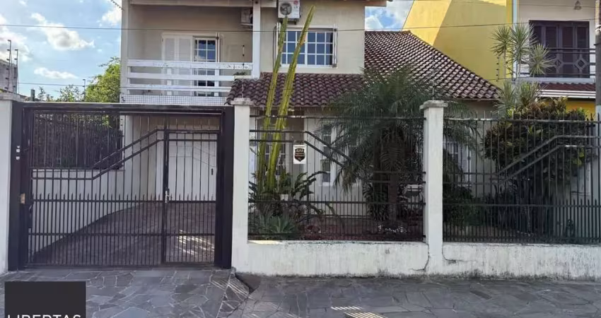 Casa com 4 quartos à venda na Rua Carlos Fraga, 46, Vila Márcia, Cachoeirinha