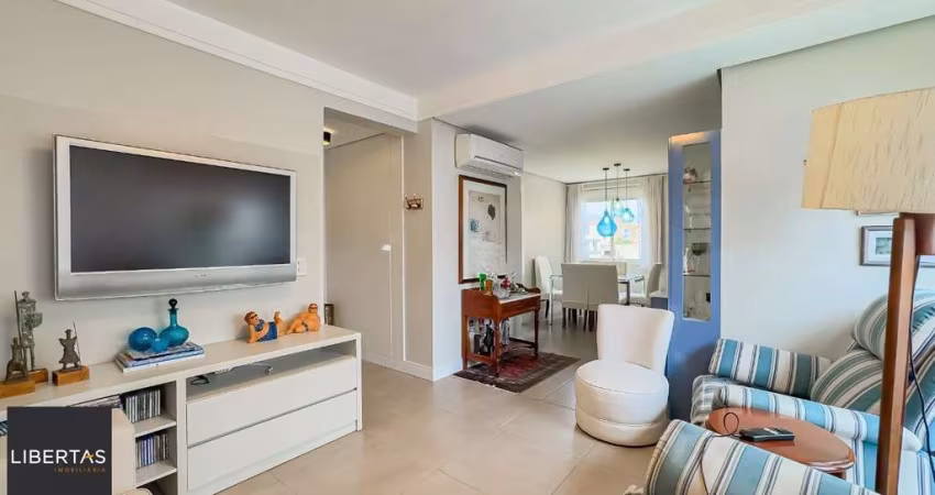 Apartamento com 2 suítes e 2 vagas no bairro Jardim Botânico.
