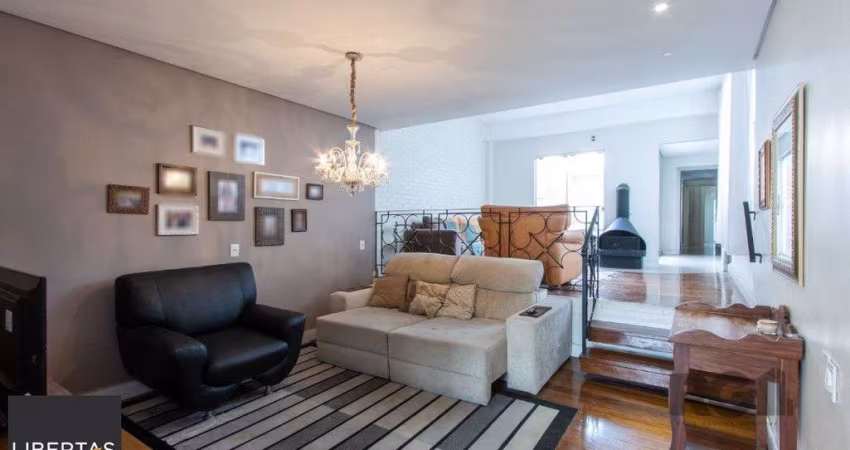 Apartamento de  186,66m2, 4 dormitórios, 1 suíte, 3 banheiros, 4 vagas,no bairro Rio Branco.