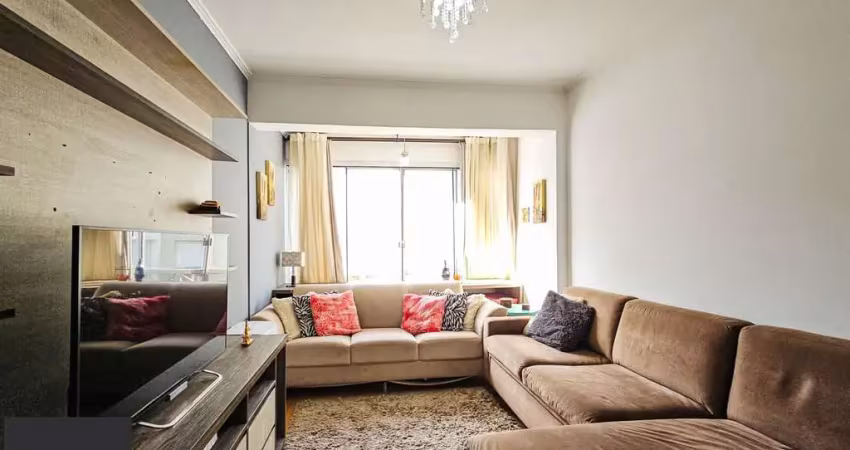 Apartamento 2 dormitórios com vaga escriturada coberta e elevador.