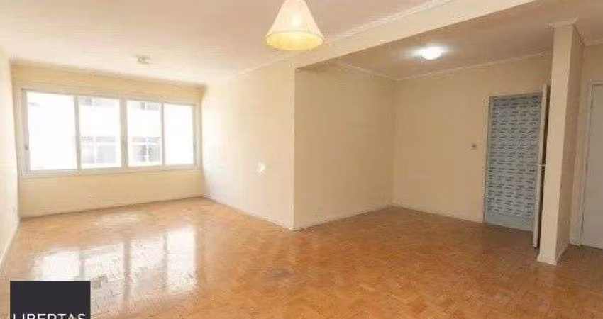 Vende-se apartamento com 3 quartos, 1 suíte, 2 vagas e 116m² - Moinhos de Vento