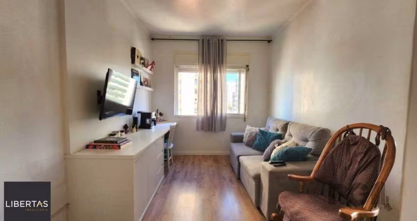 Apartamento para comprar com  68m²  no Centro Histórico