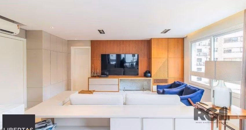 Belo Apartamento 3 quartos com suíte e 2 vagas -  136,24 m² - Petrópolis