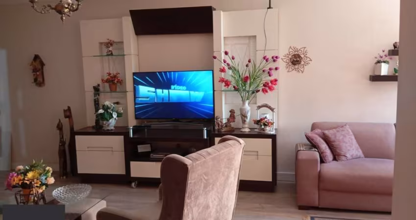 Apartamento com 3 dormitórios,  108m² no Bairro Cristo Redentor