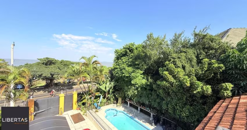 Casa 3 dormitórios à venda Vila Assunção Porto Alegre/RS