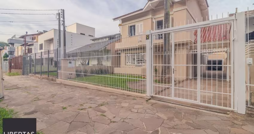 Casa 3 dormitórios à venda Higienópolis Porto Alegre/RS