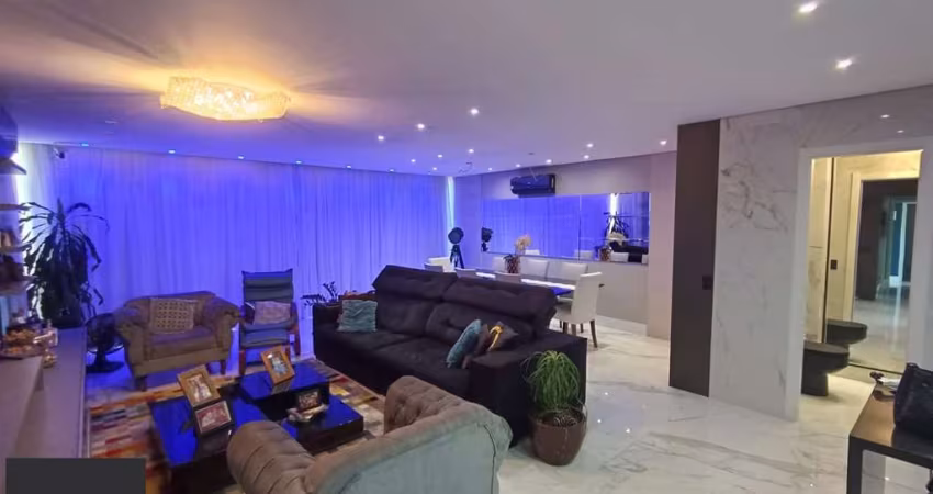 Apartamento em Jardim Lindóia