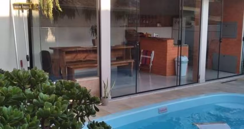 casa de 3 dormitórios no Porto Verde Porto Alegre