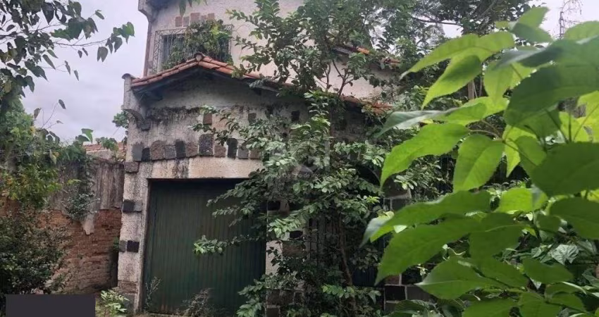 Casa na Cidade Baixa em Porto Alegre com 3 dormitórios com pátio