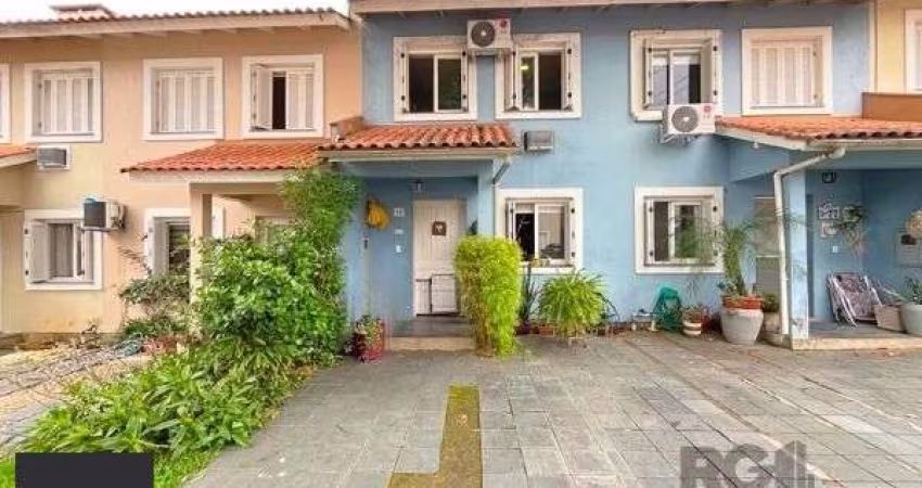 Casa em Porto Alegre, no bairro Cavalhada, com 2 dormitório(s), e 2 banheiros, à venda.