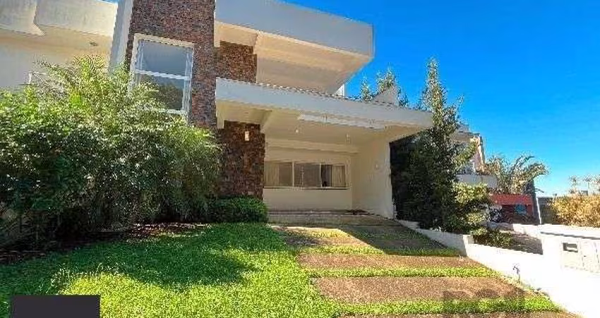 Casa Condominio em Porto Alegre, no bairro Hípica, com 3 dormitório(s), e 3 banheiros, à venda.