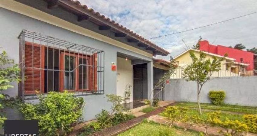 Casa para Venda - 140m², 2 dormitórios, sendo 1 suites, 3 vagas - Imperial Parque