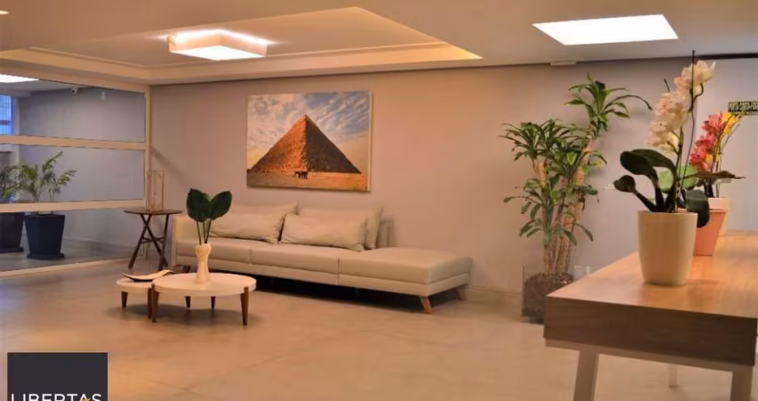Lindo apartamento 2 dormitórios com 1 suíte, amplo garden e 2 vagas no Bairro Bom Fim.