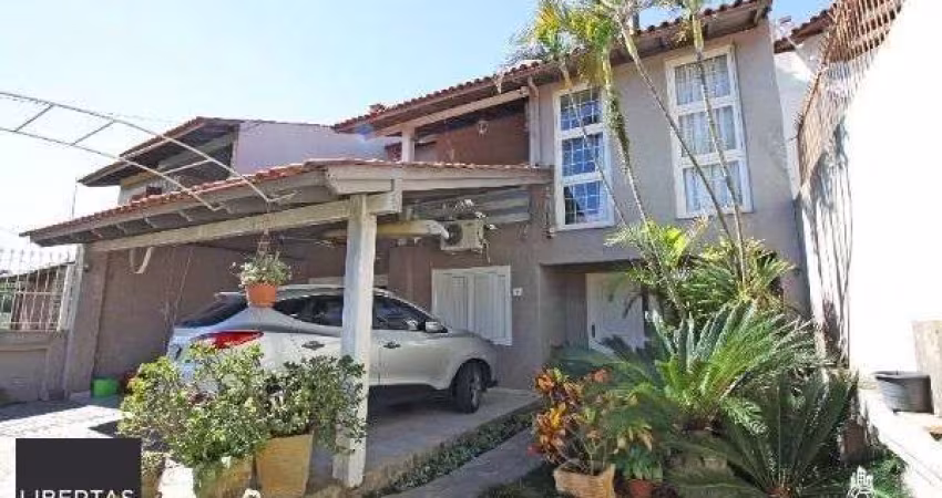 Casa para Venda - 219.05m², 3 dormitórios, sendo 1 suites, 2 vagas - Bahamas