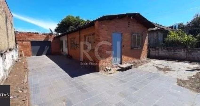 Casa para Venda - 170m², 2 dormitórios, 6 vagas - Sarandi