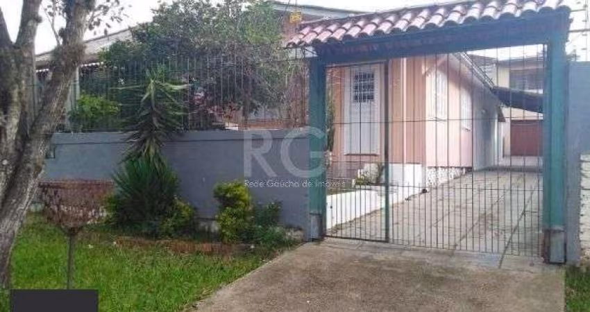 Casa para Venda - 98m², 2 dormitórios, 3 vagas - Espirito Santo