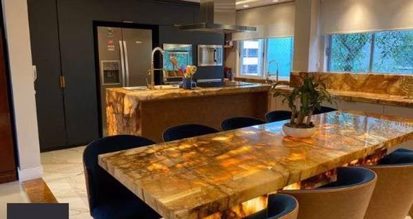 Apartamento em Porto Alegre, no bairro Petrópolis, com 3 dormitório(s), e 3 banheiros, à venda.