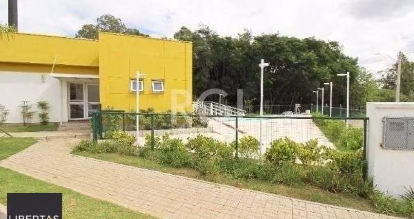 Casa Condominio em Porto Alegre, no bairro Campo Novo, com 4 dormitório(s), à venda.