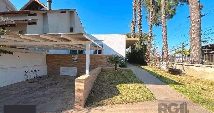 Casa Condominio em Porto Alegre, no bairro Hípica, com 3 dormitório(s), e 3 banheiros, à venda.