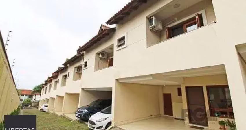 Casa condomínio em porto alegre, no bairro tristeza, com 3 dormitório(s), à venda.