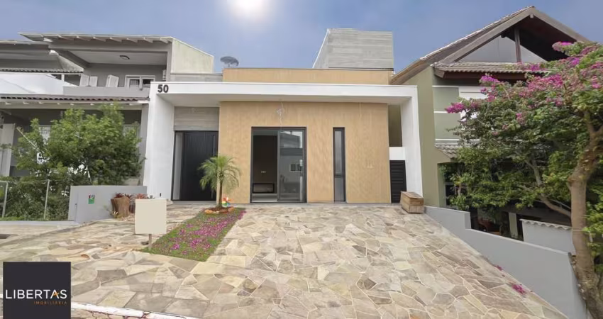 Casa Condominio em Porto Alegre, no bairro Hípica, com 3 dormitório(s), e 3 banheiros, à venda.