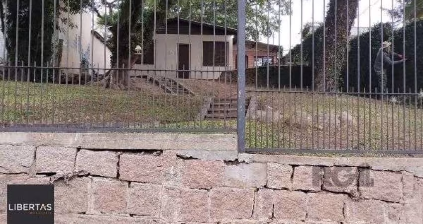 Terreno em Porto Alegre, no bairro Tristeza, à venda.