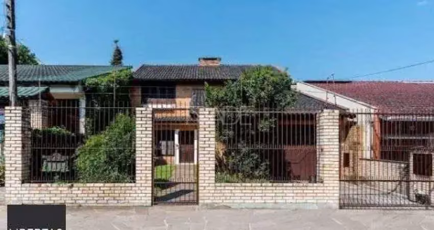 Sobrado em porto alegre, no bairro camaquã, com 3 dormitório(s), e 3 banheiros, à venda.