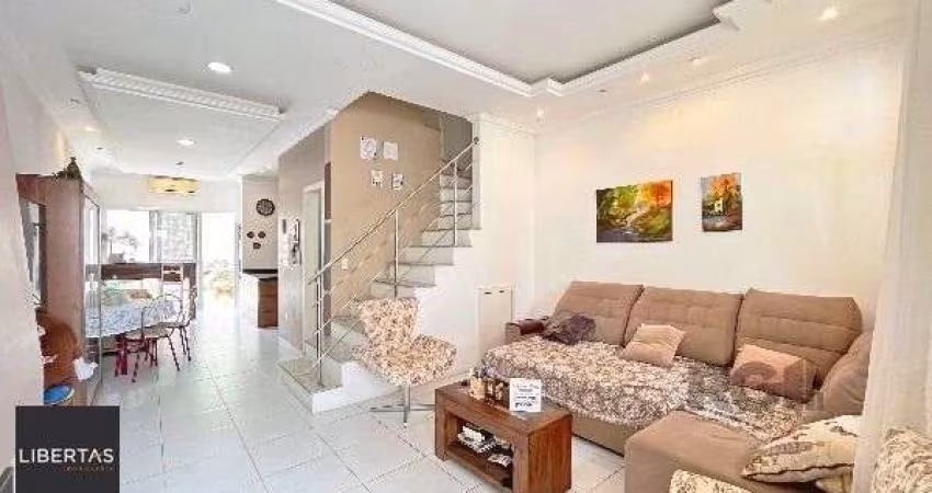 Casa de Condomínio em Vila Nova
