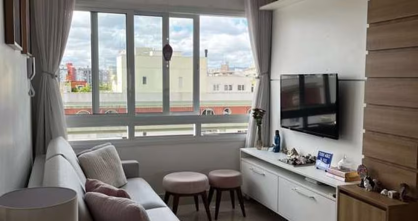 Amplo apartamento de 1 dormitório totalmente mobiliado