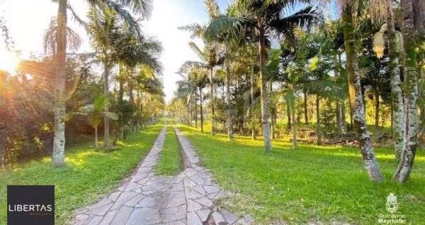 Sítio para Venda - 50046m², 4 dormitórios, 4 vagas - Hípica