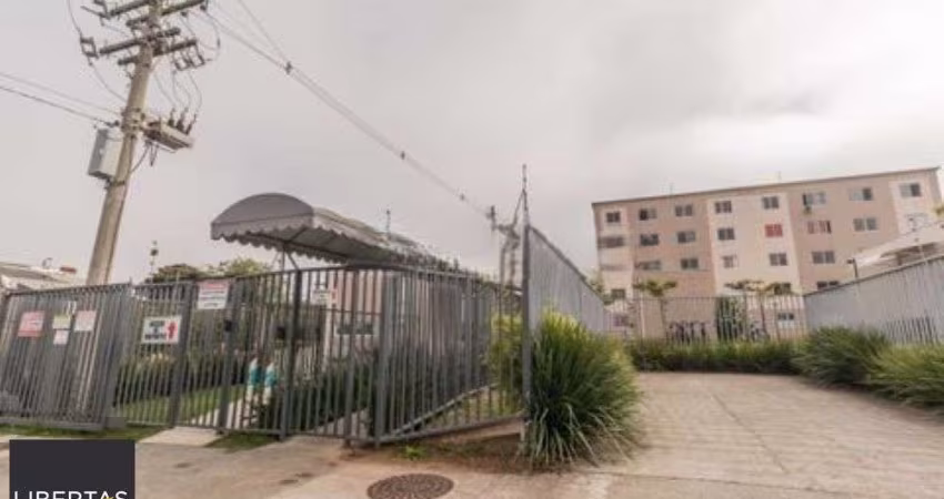 Apartamento 2 dormitórios com estacionamento
